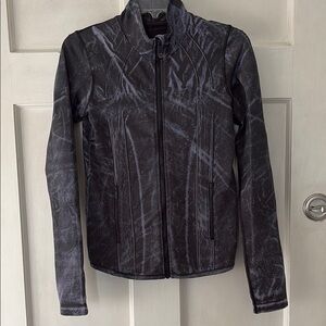 Women's Lululemon Black/Dark Gray with Blue/Lavender Swirls/Patterns Jacket